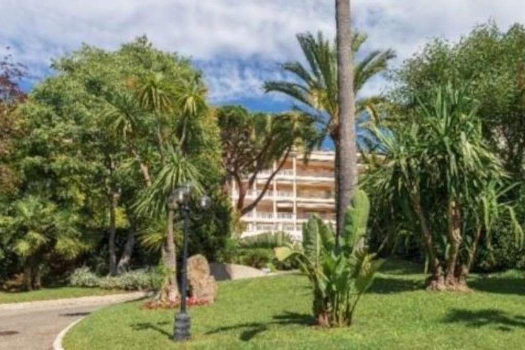 Residence De Luxe Sun Paradis, Studio Terrasse, Vue Mer Piscine Cannes Eksteriør bilde